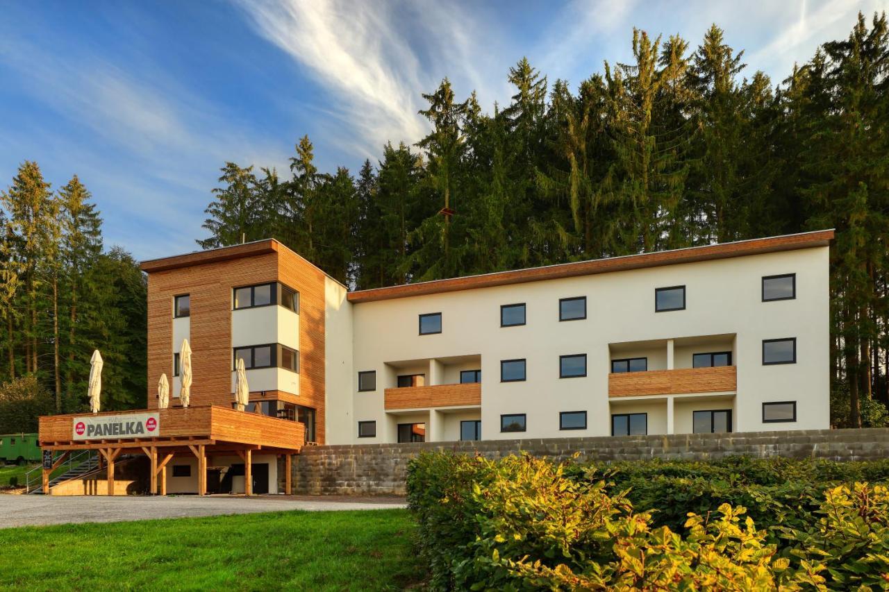 Apartmany Panelka Costa Plana Lipno แชร์นาฟ โปชูมาวี ภายนอก รูปภาพ