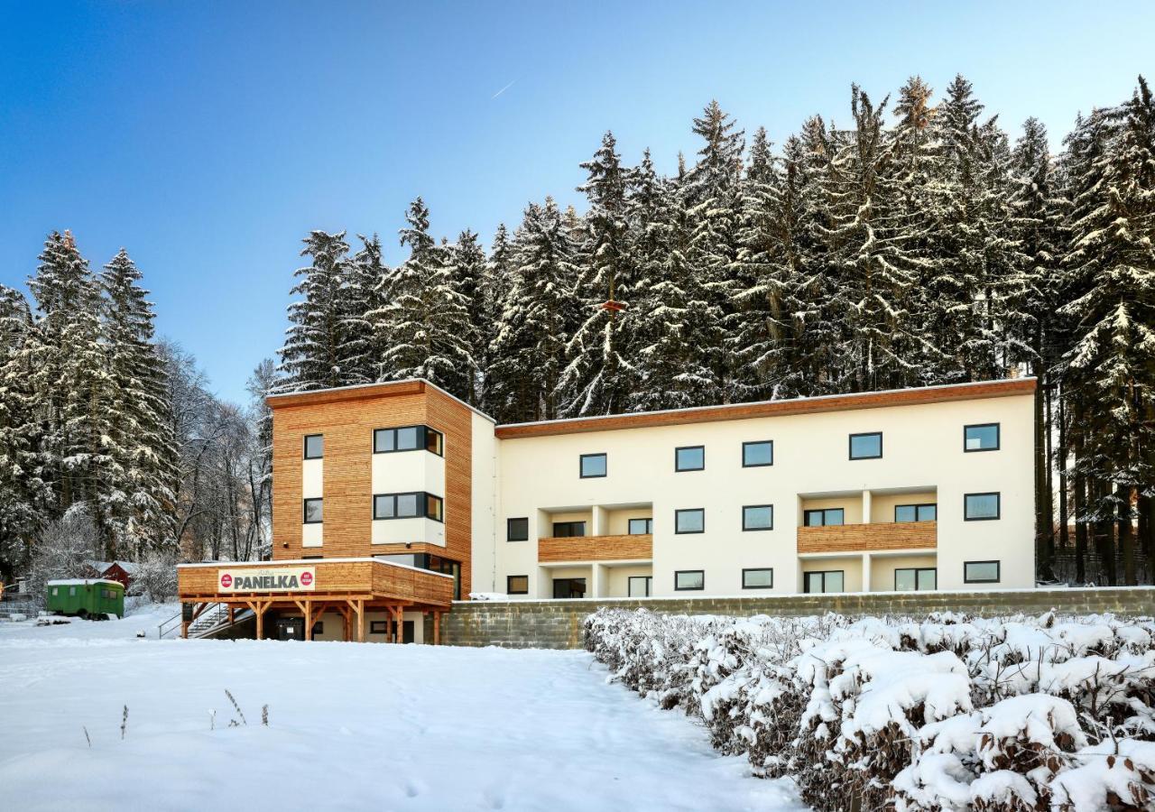 Apartmany Panelka Costa Plana Lipno แชร์นาฟ โปชูมาวี ภายนอก รูปภาพ