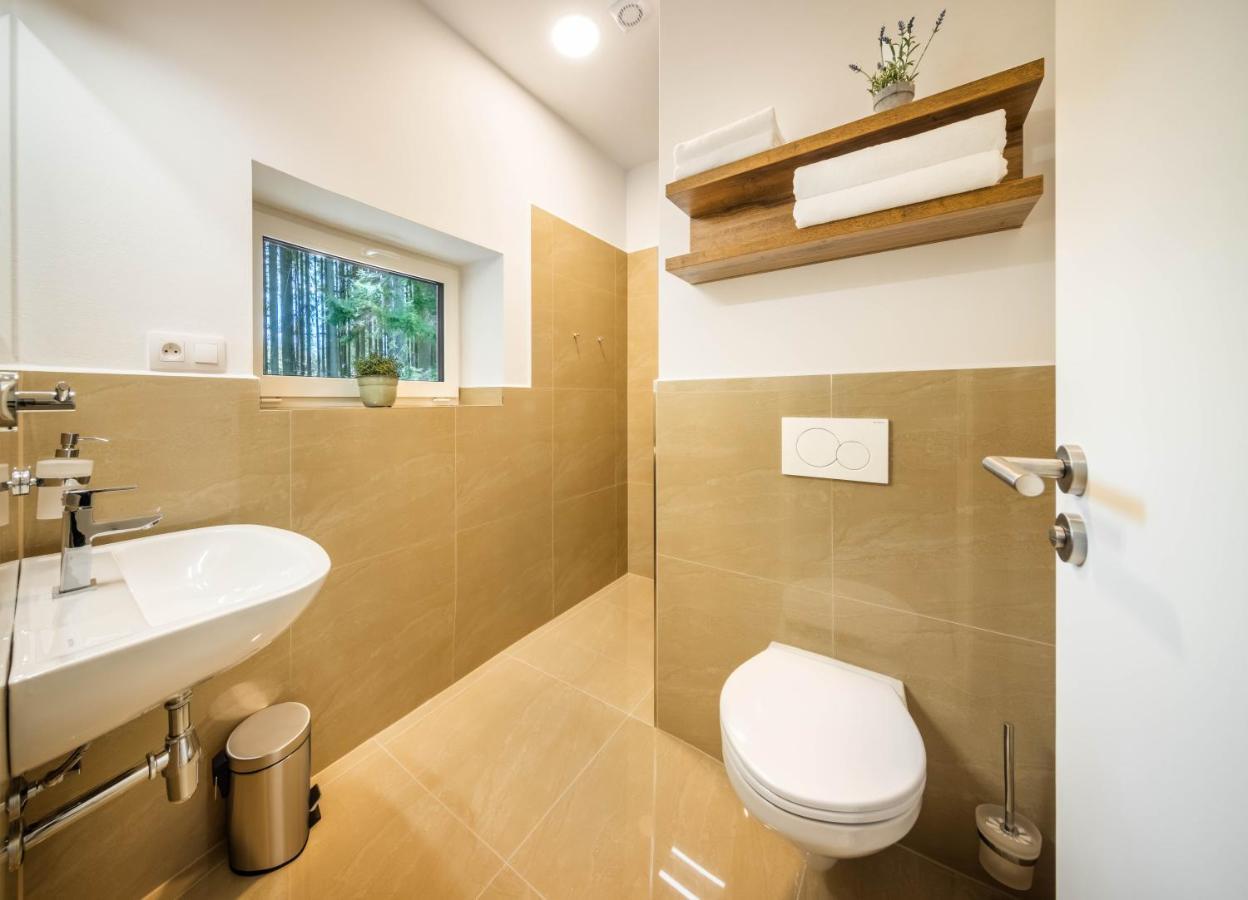 Apartmany Panelka Costa Plana Lipno แชร์นาฟ โปชูมาวี ภายนอก รูปภาพ