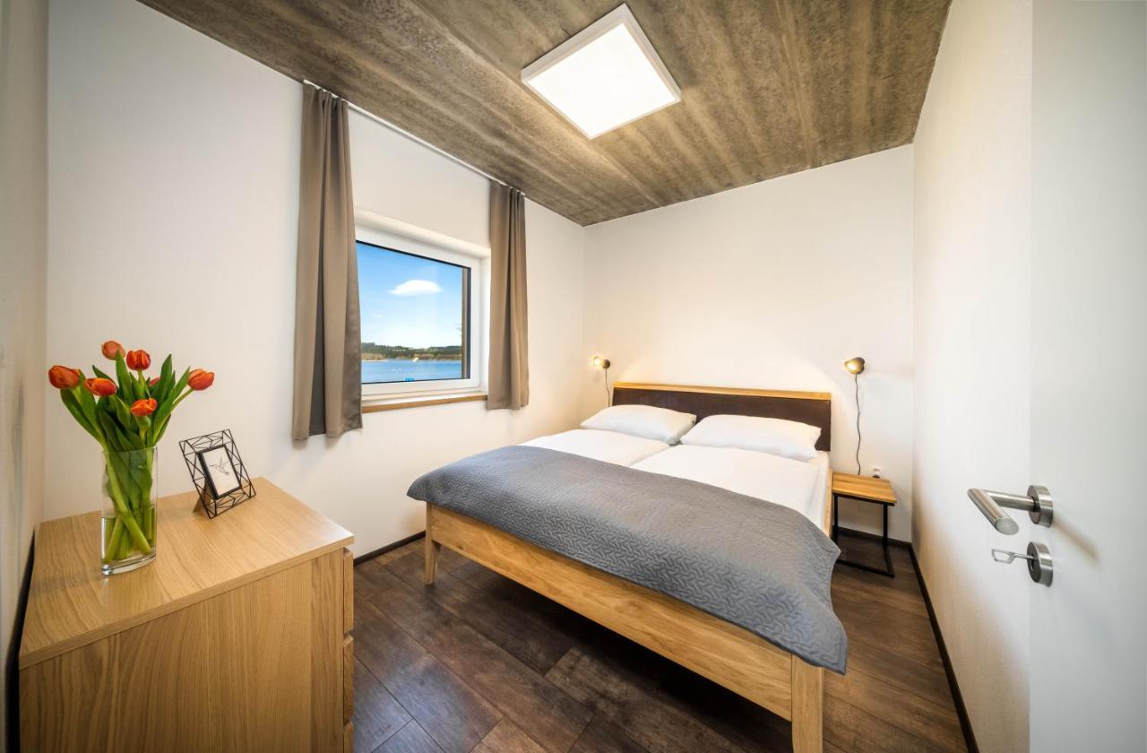 Apartmany Panelka Costa Plana Lipno แชร์นาฟ โปชูมาวี ภายนอก รูปภาพ