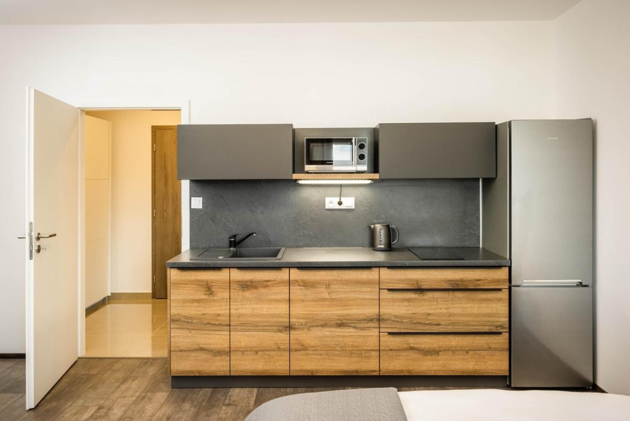 Apartmany Panelka Costa Plana Lipno แชร์นาฟ โปชูมาวี ภายนอก รูปภาพ