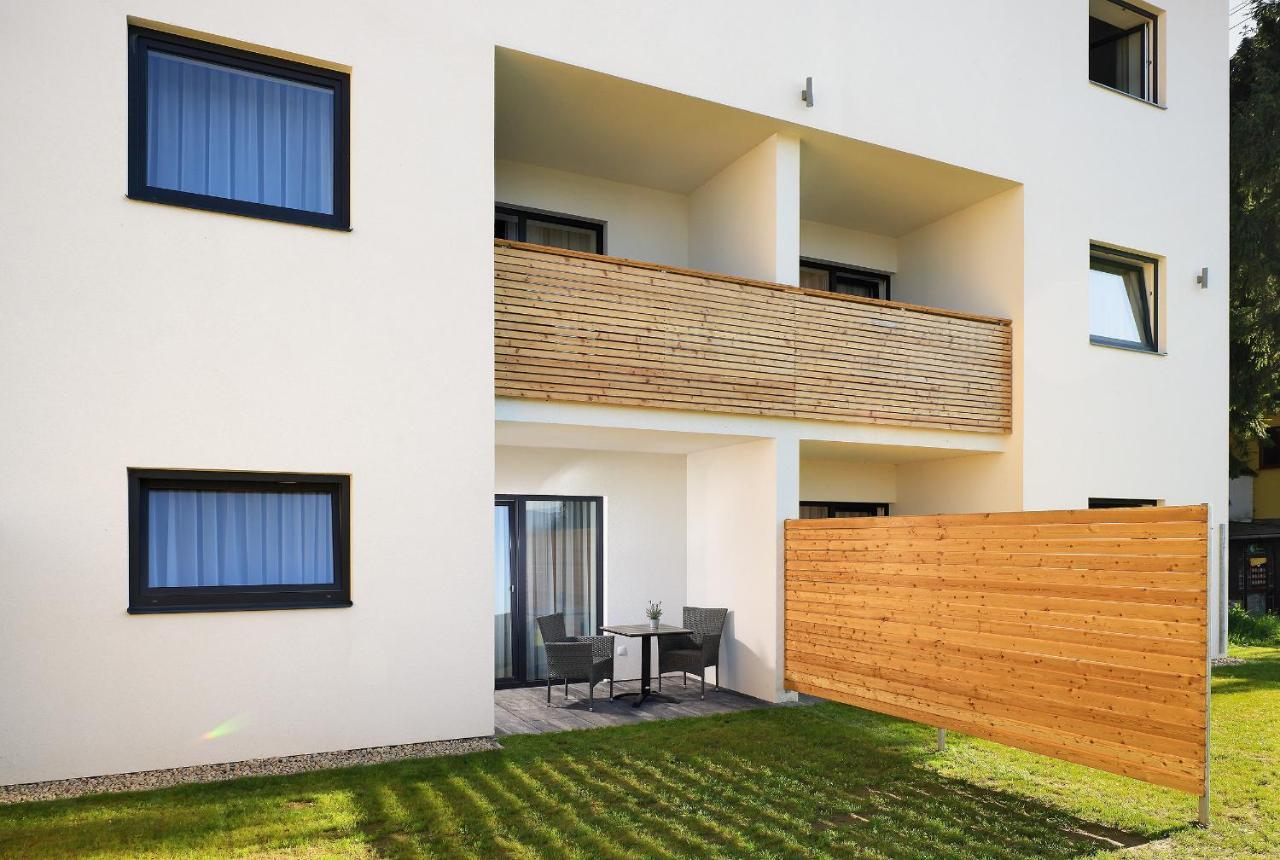 Apartmany Panelka Costa Plana Lipno แชร์นาฟ โปชูมาวี ภายนอก รูปภาพ