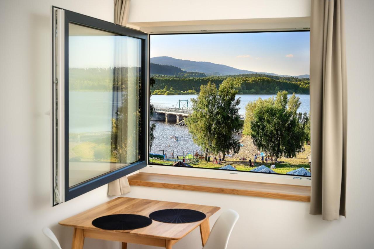 Apartmany Panelka Costa Plana Lipno แชร์นาฟ โปชูมาวี ภายนอก รูปภาพ